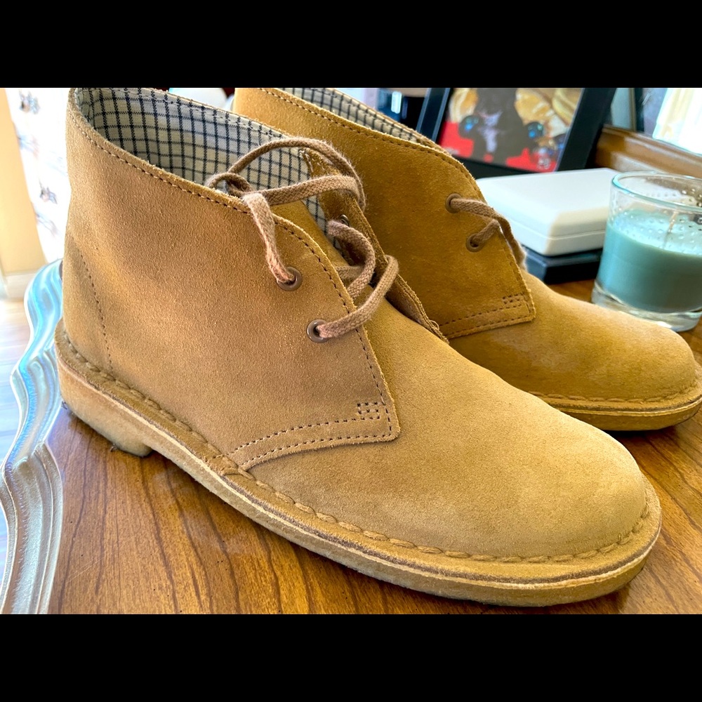 ORIGINAL CLARKS LIKE NEW